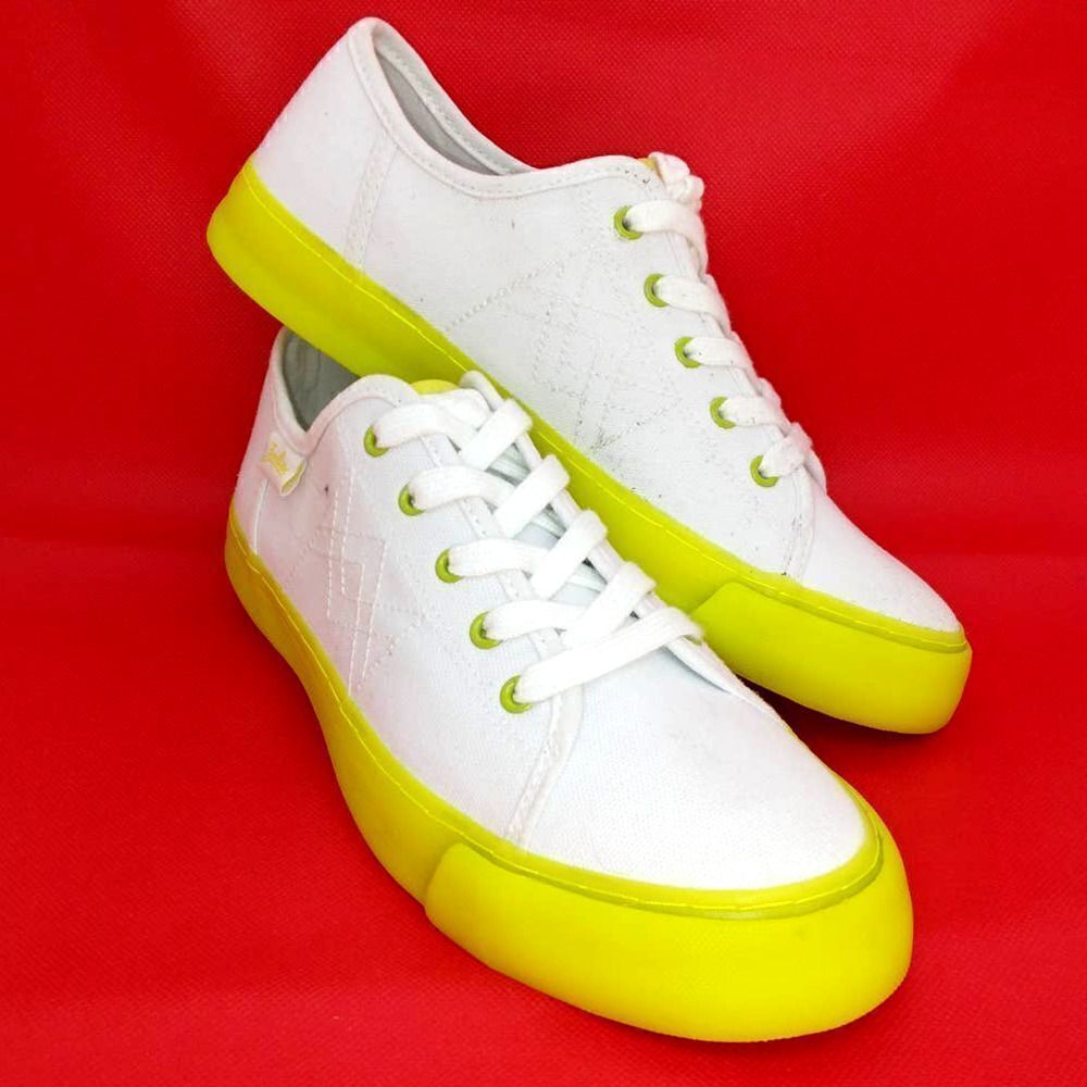 Zodiac Lifestyle Fashion Designer Womens New White/Yellow Sneakers - Sz. 8m